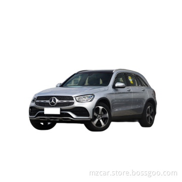 Mercedesbenz GLB 2023 GLB 200 Sporty SUV -brandstof Auto Grote ruimte Interieur Luxe 163 pk 1.3t op voorraad